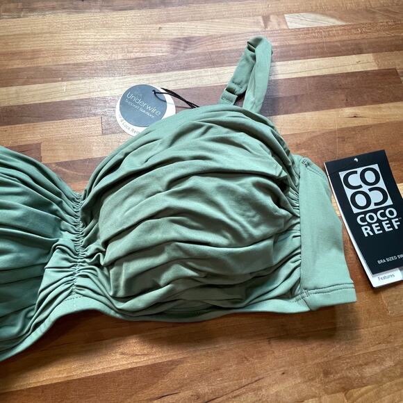 Coco Reef Women's Charisma Pleated Swim Top 36/38D, Palm Green - Picture 4 of 9